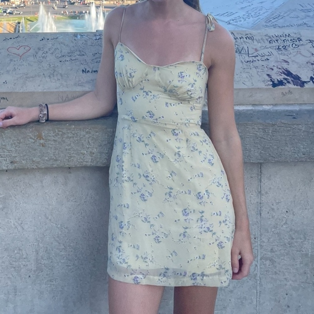 Elegant Yellow Floral Dress